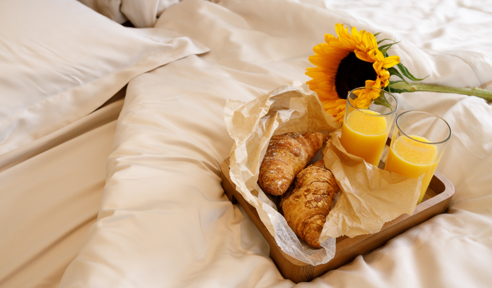 How Long Do Bed Sheets Last? And How To Lengthen Bedding Life