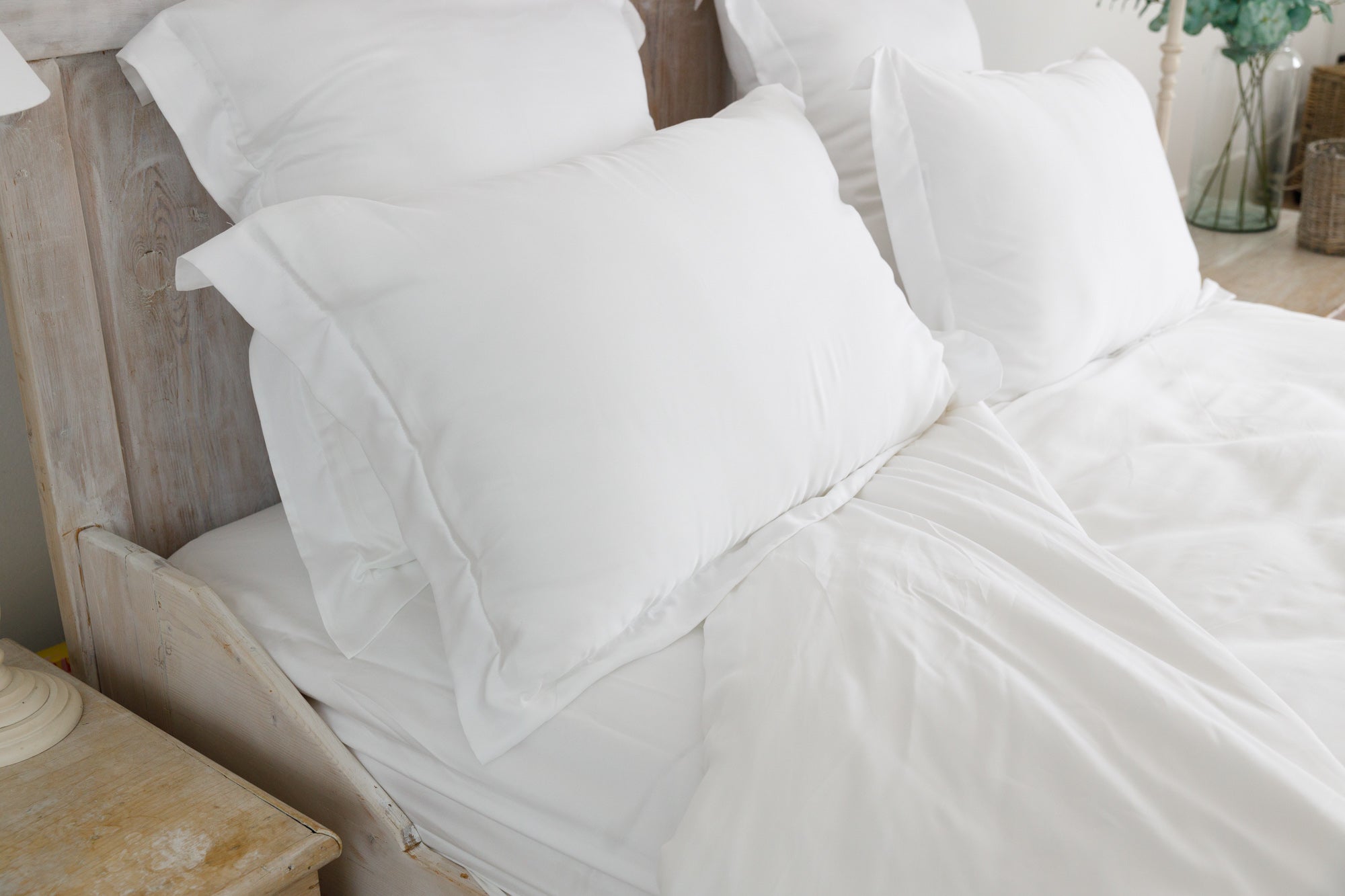 How to Wash White Sheets & Keep them White Without Bleach - Sunday