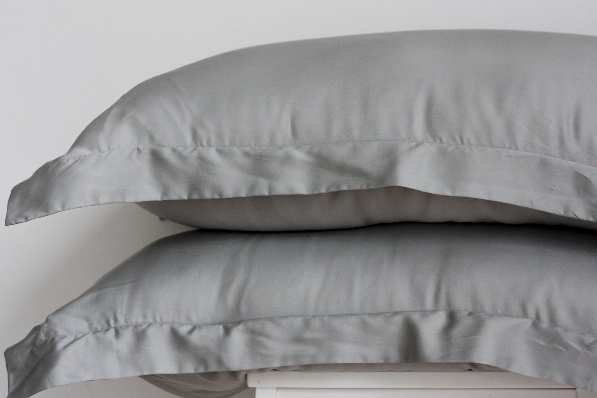 VITKLÖVER Duvet cover and pillowcase(s), white black/check, King - IKEA