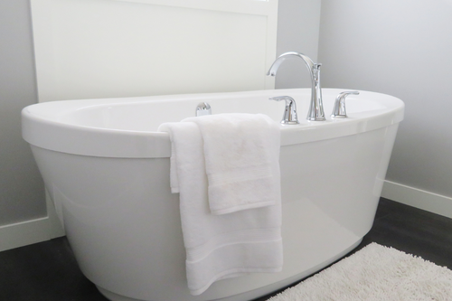 Bath Sheets vs Towels: Which Is Right for You? Full Comparison and Guide